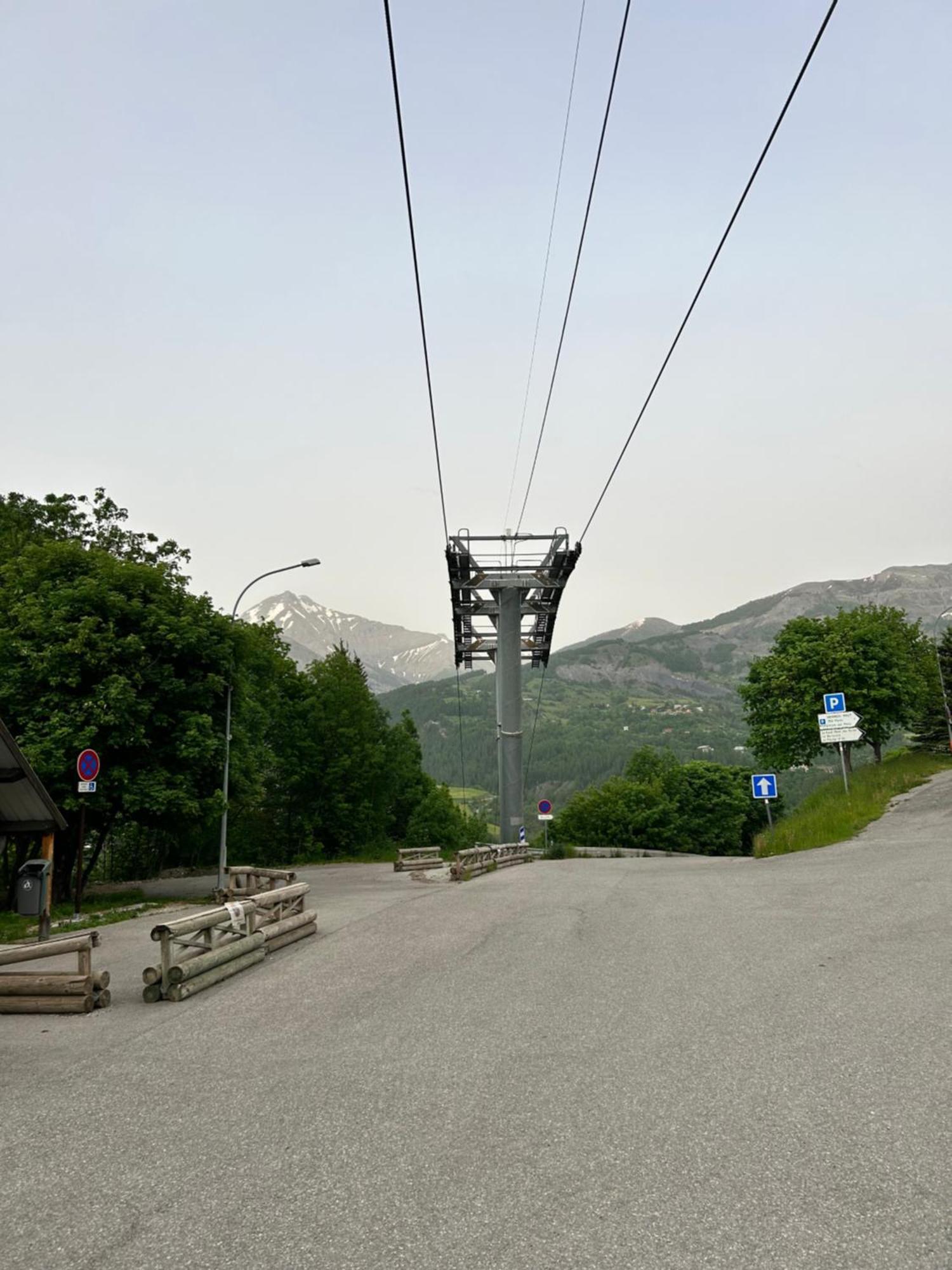 Studio La Gioia Allos Eksteriør bilde
